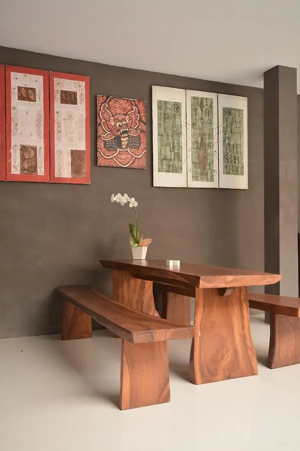 ** Hotel Bali4Stay Indonesia