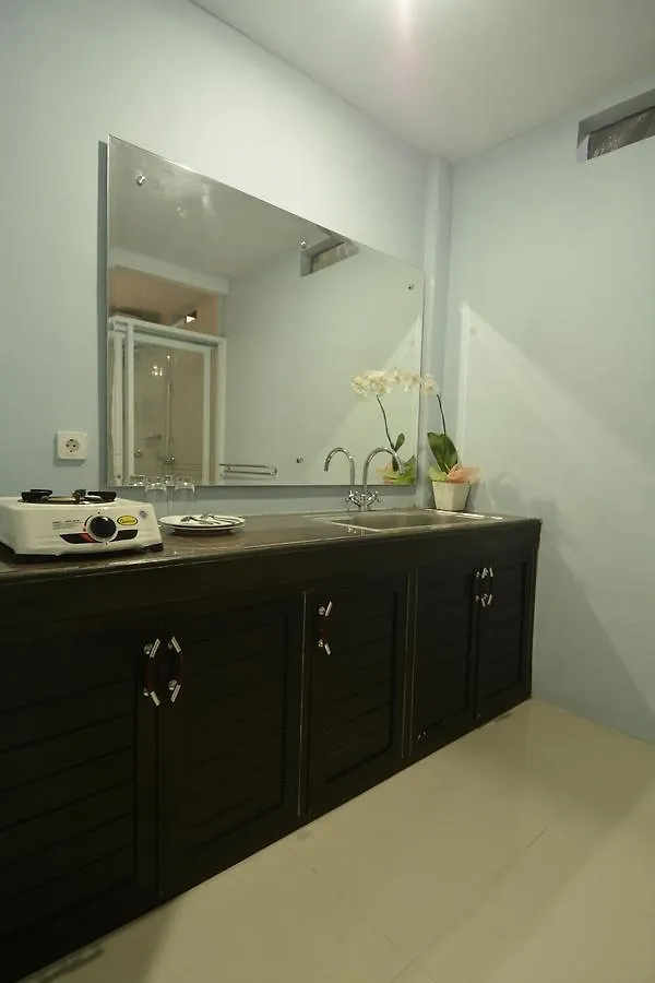 Bali4Stay 2*, Seminyak